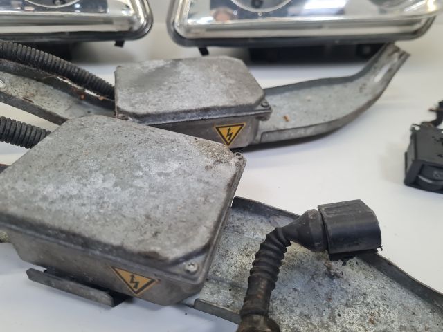 bontott VW BORA Xenon Fényszóró Pár