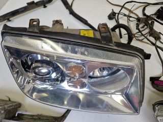 bontott VW BORA Xenon Fényszóró Pár