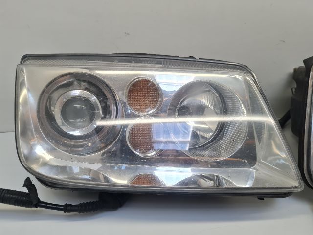bontott VW BORA Xenon Fényszóró Pár