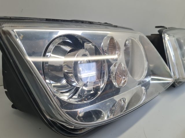 bontott VW BORA Xenon Fényszóró Pár