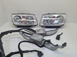 bontott VW BORA Xenon Fényszóró Pár