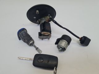 bontott VW BORA Zárbetét Szett