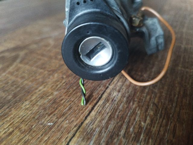 bontott VW BORA Zárbetét Szett