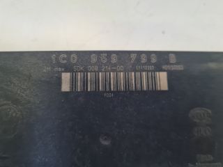 bontott VW BORA Zárbetét Szett