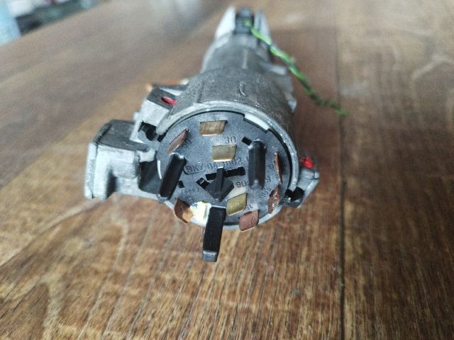 bontott VW BORA Zárbetét Szett