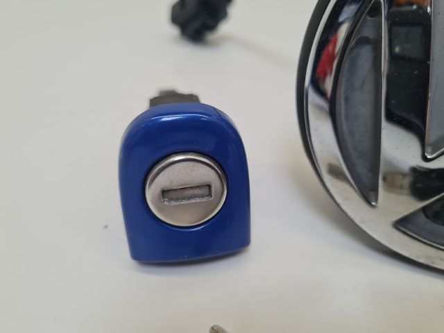 bontott VW BORA Zárbetét Szett