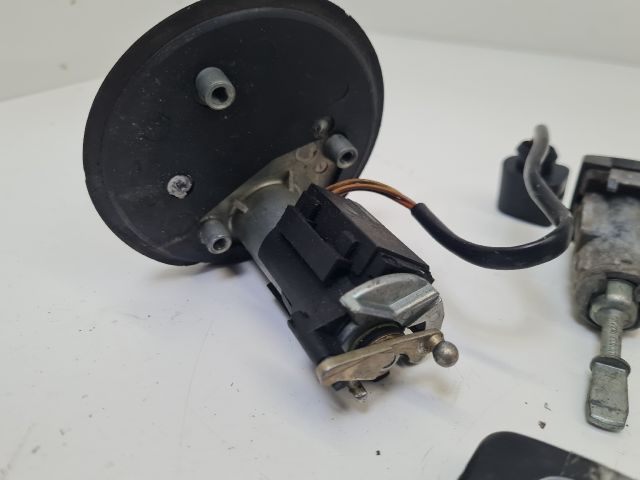 bontott VW BORA Zárbetét Szett