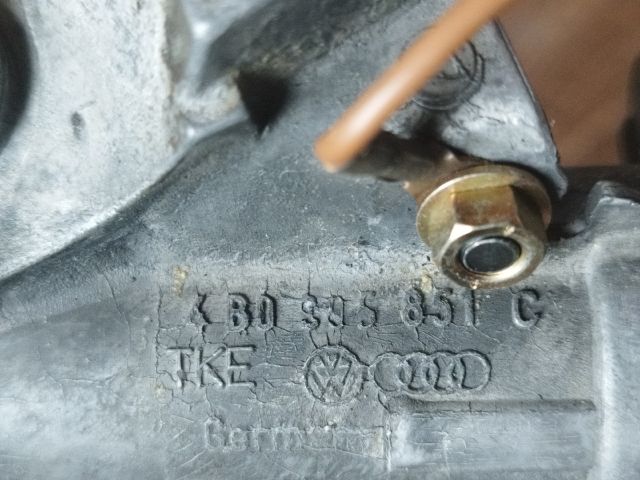 bontott VW BORA Zárbetét Szett