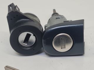 bontott VW BORA Zárbetét Szett