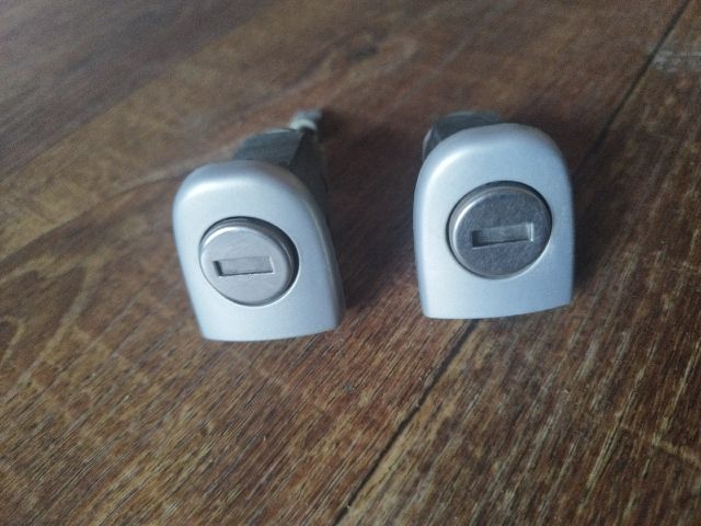 bontott VW BORA Zárbetét Szett