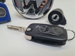 bontott VW BORA Zárbetét Szett