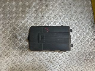 bontott VW CADDY Akkumulátor Fedél