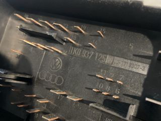 bontott VW CADDY Biztosítéktábla Motortér