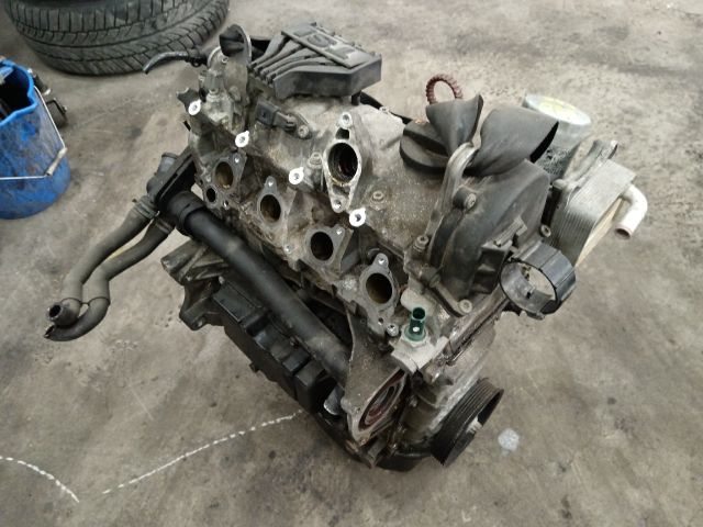 bontott VW CADDY Motor (Fűzött blokk hengerfejjel)