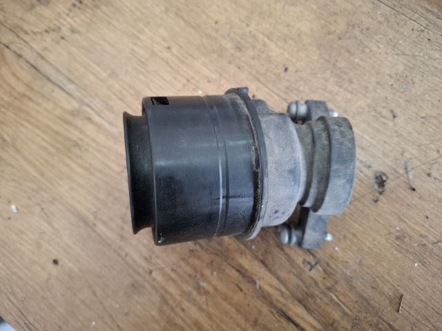 bontott VW CADDY Turbócső