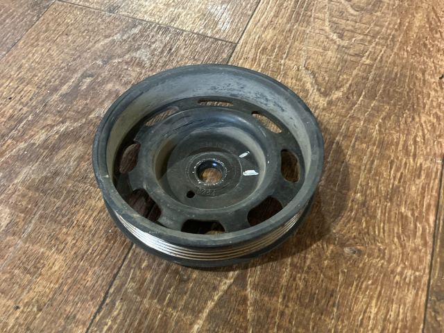 bontott VW CADDY Főtengely Szíjtárcsa