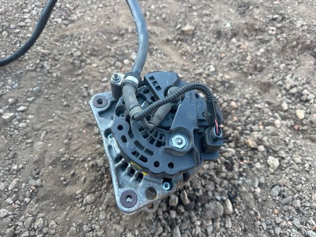 bontott VW CADDY Generátor