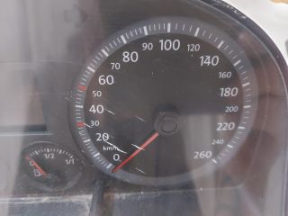 bontott VW CADDY Kilométeróra