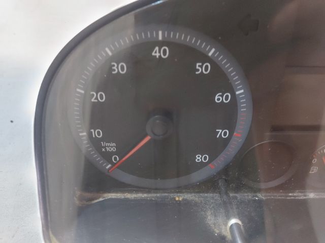 bontott VW CADDY Kilométeróra