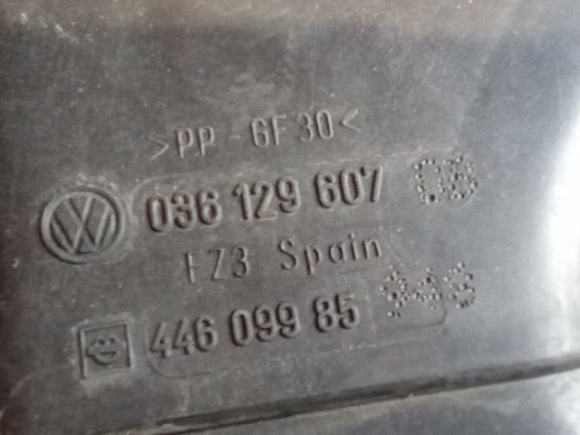 bontott VW CADDY Légszűrő Ház