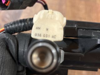 bontott VW CADDY Porlasztó Sor / Híd