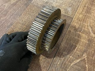 bontott VW CADDY Vezérműkerék