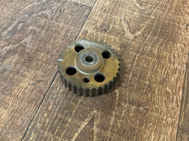 bontott VW CADDY Vezérműkerék