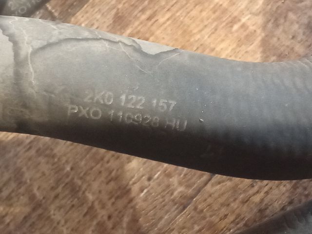 bontott VW CADDY Vízcső