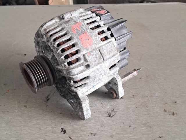 bontott VW CADDY Generátor