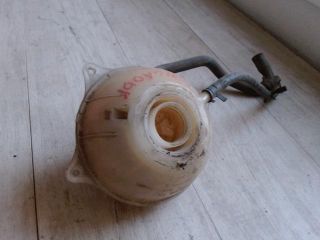 bontott VW CADDY Kiegyenlítő Tartály