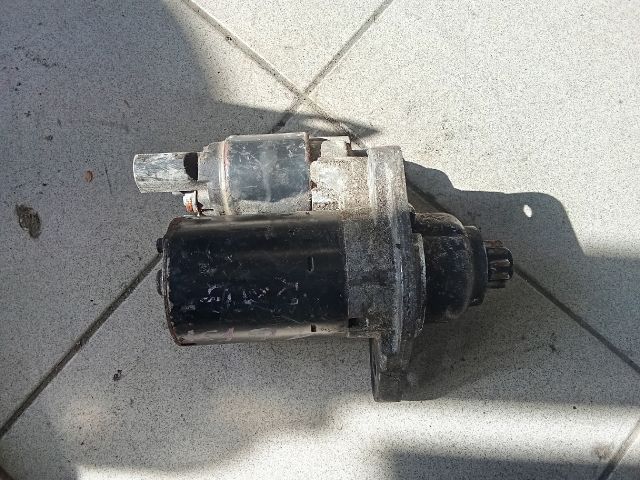 bontott VW CADDY Önindító