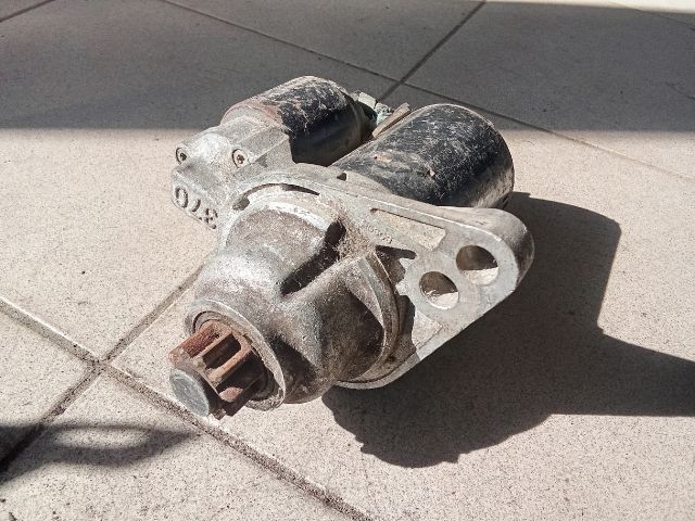 bontott VW CADDY Önindító