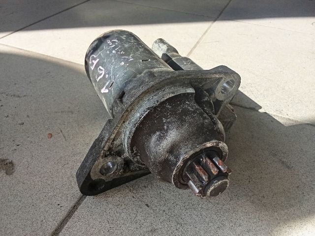 bontott VW CADDY Önindító