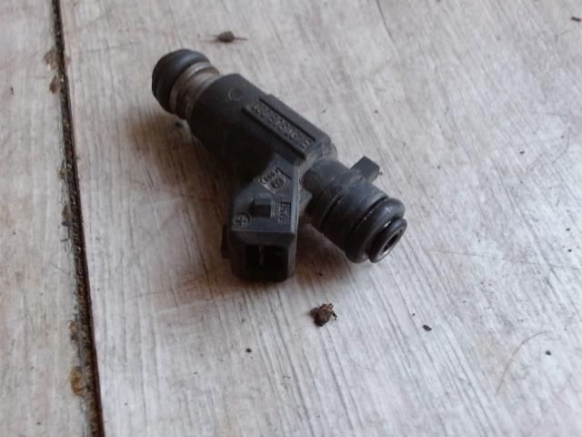 bontott VW CADDY Porlasztó (1 db)