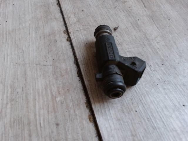 bontott VW CADDY Porlasztó (1 db)