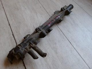 bontott VW CADDY Porlasztó Sor / Híd