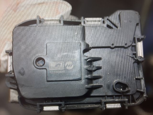 bontott VW CADDY Fojtószelep (Elektromos)