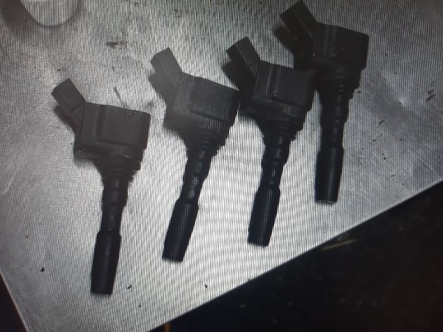 bontott VW CADDY Gyújtótrafó