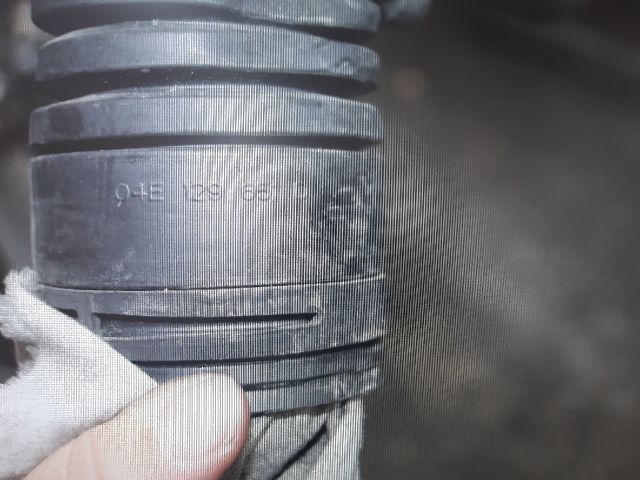 bontott VW CADDY Légbeömlő Cső