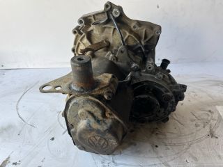bontott VW CADDY Váltó (Mechanikus)