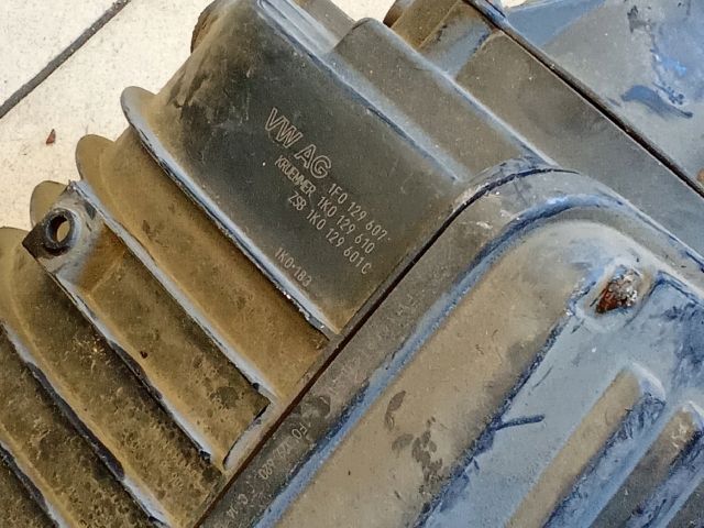 bontott VW CADDY Légszűrő Ház