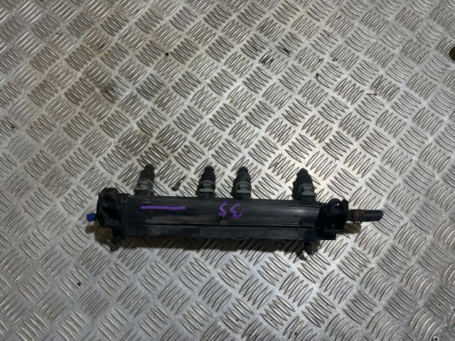 bontott VW CADDY Porlasztó Sor / Híd