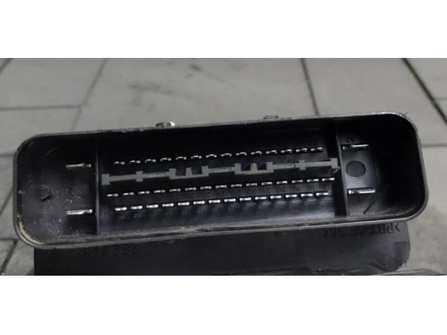 bontott VW CADDY ABS Kocka