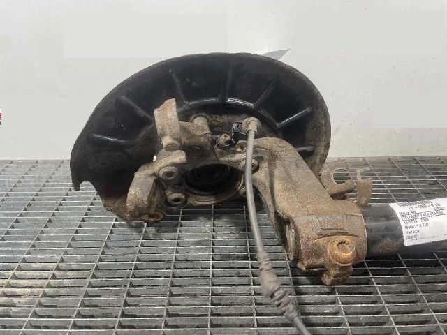 bontott VW CADDY Bal első Csonkállvány