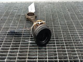 bontott VW CADDY Dugattyú