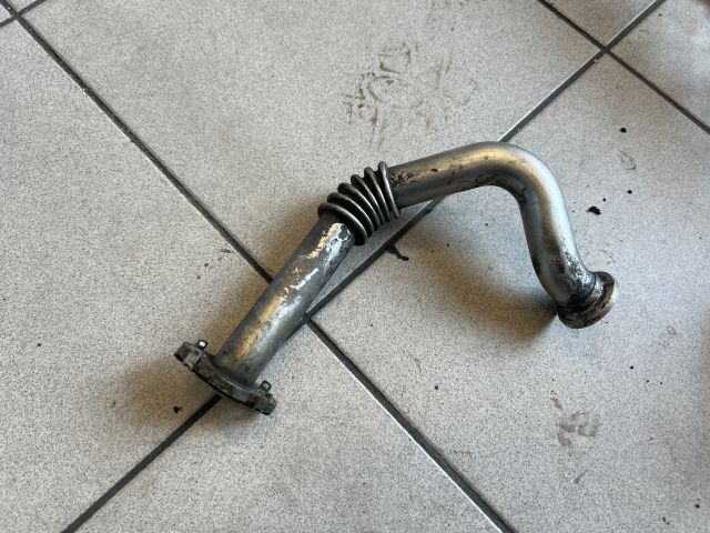 bontott VW CADDY EGR Hűtő Cső