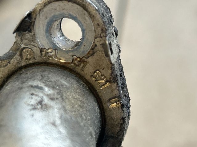 bontott VW CADDY EGR Hűtő Cső