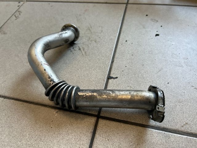 bontott VW CADDY EGR Hűtő Cső