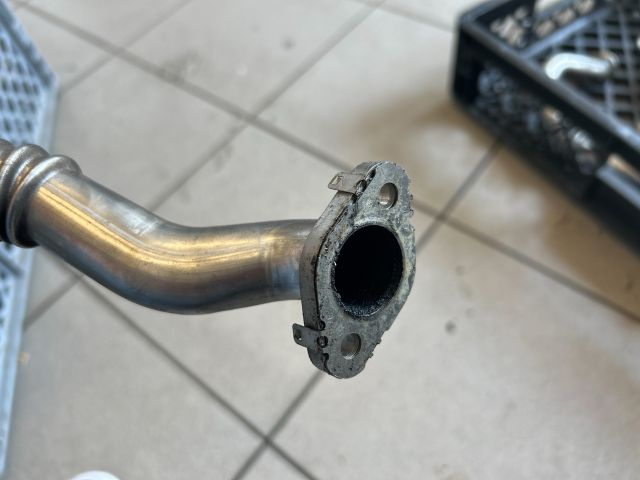 bontott VW CADDY EGR Hűtő Cső