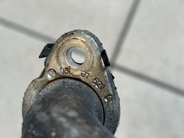 bontott VW CADDY EGR Hűtő Cső